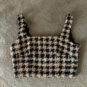 House of Harlow 1960 Black and Tan Houndstooth Top